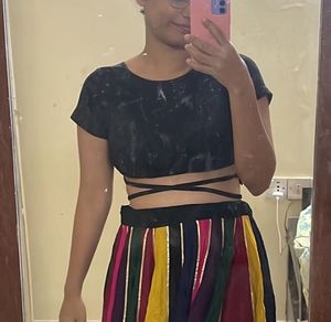 Black Tie-Around Very Crop Top