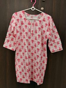 Pink & White Printed Kurti
