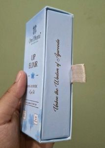 Om Dhatu Lip Elixir 100% Ayurvedic