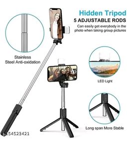 New Selfie Sticks with Flash
