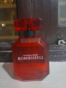 Victoria's Secret Bombshell Intense Perfume