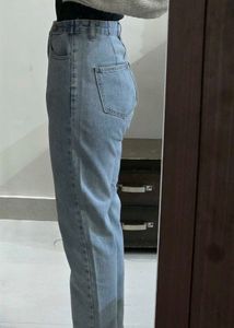 Light Wash Denim Jeans