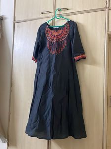 Embroidered Kurta