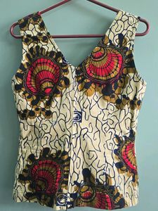 V-Neck Sleeveless Printed Top