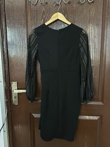 DRESSBERRY Black Wrap Dress