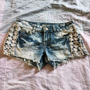 Stylish Denim Shorts with Crochet Inlay