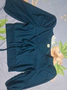 Stylish Tie-Front Long Sleeve Top
