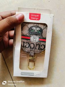 Gucci Cat Keychain Protective Case