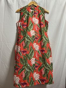 Vibrant Tropical Print Sleeveless Dress