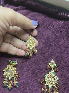 Kundan Maang Tikka &amp; Earrings Set