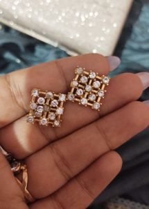 Sparkling Square Stud Earrings