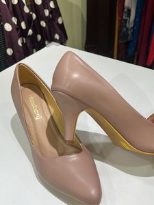heels from dressberry
