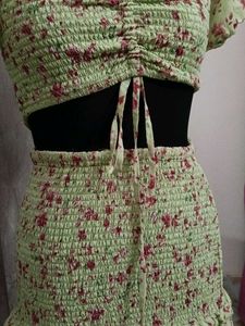 Floral Print Crop Top &amp; Skirt Set