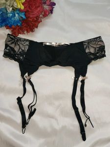 Elegant Black Lace Garter Belt