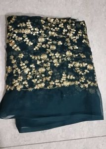 Elegant Green 💚 blouse pics with Gold Embroidery