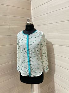 Chic White Printed Button-Up Top