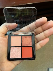 Nykaa Eyeshadow Palette