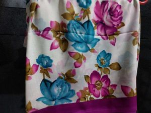 Beautiful Floral Print Saree