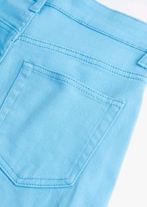 New Jeans With Tag Still On