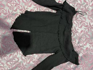 Zudio Black Off-Shoulder Long Sleeve Top