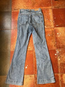 Light Wash Flared Jeans
