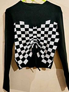 Black White Square Design Full Sleeve Top