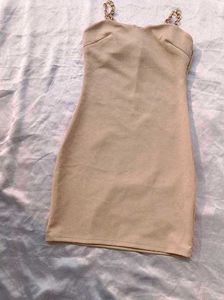 Brand New(Urbanic)Chain Strap V-Neck  Cream dress