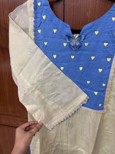 Stylish Cream &amp; Blue Cotton Kurta hand painted