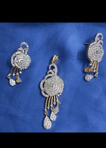 American Diamond Pendant And Earrings