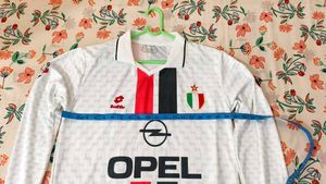 New Vintage Opel Long Sleeve Shirt