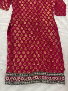 Elegant Pink &amp; Gold Kurta
