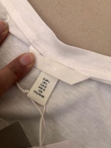 H&amp;M women silk and cotton blend t shirt