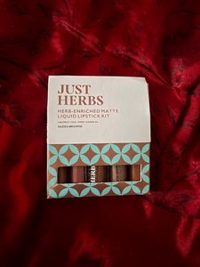 Just Herbs Set of 5 mini Liquid lipstick kit - Nudes & Brown shade
