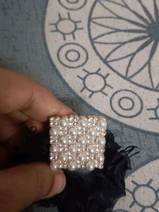 Shimmering Ruffled Scrunchie