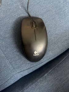 Logitech M100r Wired Mouse