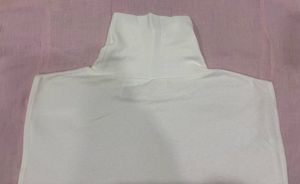 White Turtleneck chic Top