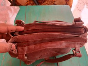 NEW PURE LEATHER HANDBAG