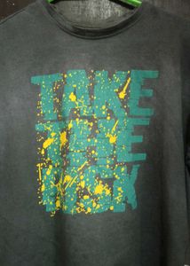 combo of olive green and black t shirt roadster
