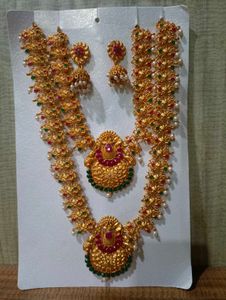 Gold Tone Traditional Jewellery Set