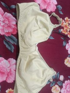 Comfortable Beige &amp; Black Bras (2-Pack)