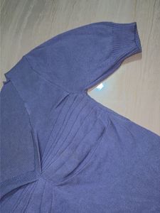 Purple V-Neck Ruched Knit Top