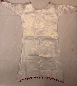 Tissue silk dress with Floral Embroidery