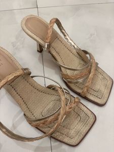 Stylish H&amp;M Strappy Wedge Sandals