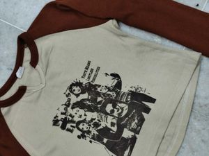 Vintage Graphic Print Long Sleeve Top