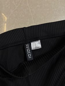 H&amp;M Classic Black Flared Pants