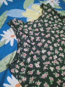 Floral Print Sleeveless Mini Dress