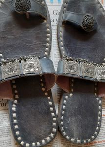 2 jodi Sandals Camel leather Handmade ghungroo