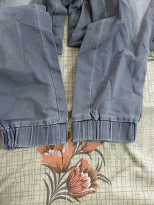 Grey Jogger Jeans of kids