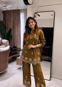 Hand-Embroidered Co-Ord Set
