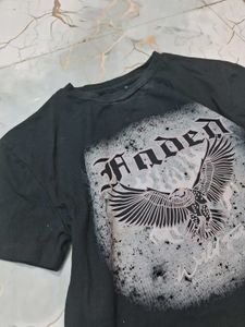 Gothic Eagle Graphic relaxed crop top.(32-34)
